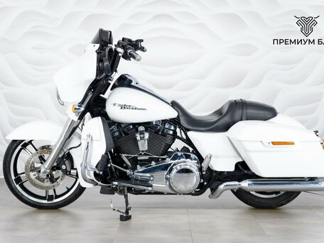 2017 Harley-Davidson Street Glide Special, белый, 1627000 рублей, вид 2