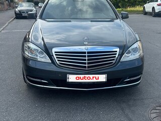 2013 Mercedes-Benz S-Класс 500 Long V (W221) Рестайлинг, серый, 2000000 рублей, вид 2