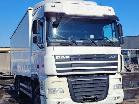 2010 DAF XF 105, белый, 3950000 рублей, вид 1