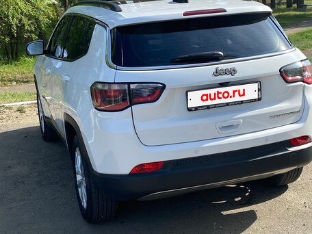 2021 Jeep Compass II, белый, 2200000 рублей, вид 2
