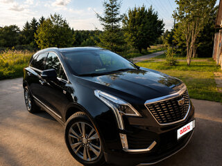 2020 Cadillac XT5 I Рестайлинг, синий, 3100000 рублей, вид 2