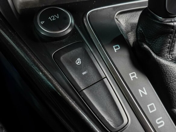 2016 Ford Focus III Рестайлинг, синий, 1389000 рублей - вид 16
