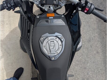 2025 BMW R 1300 RS, чёрный, 1711000 рублей, вид 4