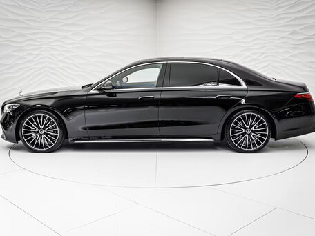 2026 Mercedes-Benz S-Класс 400 d 4MATIC VII (W223), чёрный, 12490000 рублей, вид 5
