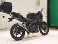 2021 Kawasaki Z 400, чёрный - вид 4