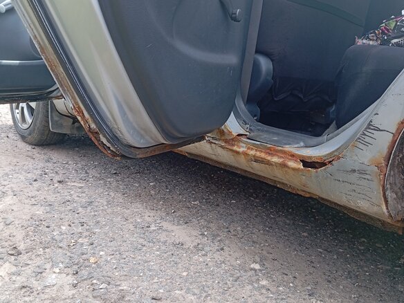 2002 Toyota Echo, серый, 155000 рублей - вид 18
