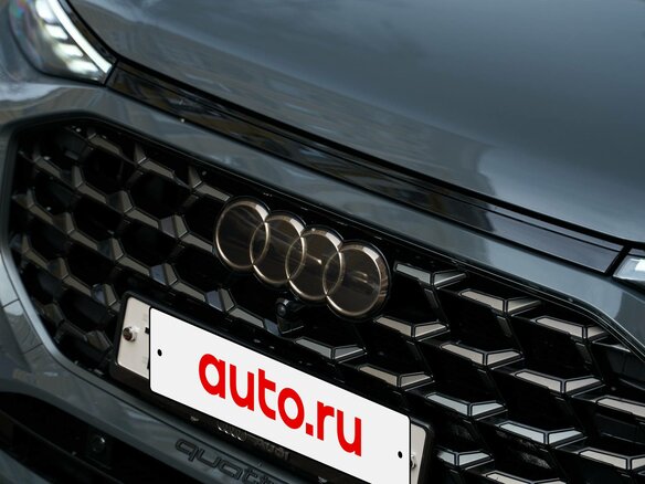2024 Audi Q6 50 TFSI, серый, 7210000 рублей - вид 32