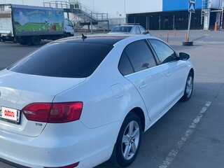 2012 Volkswagen Jetta VI, белый, 650000 рублей, вид 4