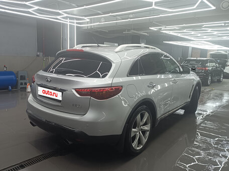 2009 Infiniti FX35 II (S51), серебристый, 1850000 рублей, вид 4