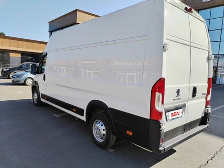 2020 Peugeot Boxer, белый, 2900000 рублей, вид 3