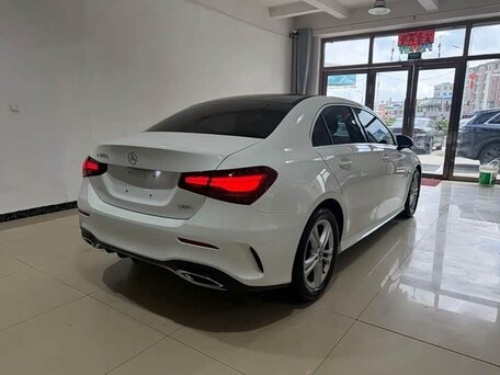 2023 Mercedes-Benz A-Класс 180 Long IV (W177) Рестайлинг, белый, 2150000 рублей, вид 4
