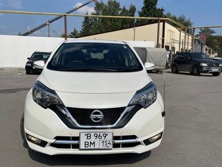 2020 Nissan Note II Рестайлинг, белый, 1435000 рублей, вид 2