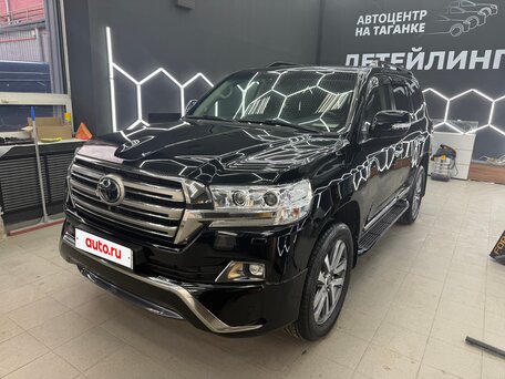 2018 Toyota Land Cruiser 200 Series Рестайлинг 2, чёрный, 6000000 рублей, вид 2
