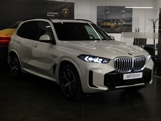 2025 BMW X5 40i IV (G05/G18) Рестайлинг, белый, 13990000 рублей, вид 3