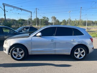 2009 Audi Q5 I (8R), серебристый, 870000 рублей, вид 4