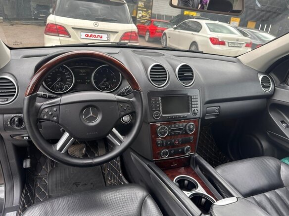2008 Mercedes-Benz M-Класс 500 II (W164) Рестайлинг, чёрный, 1999000 рублей - вид 11