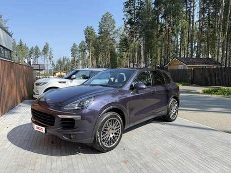 2018 Porsche Cayenne Diesel II Рестайлинг (958), фиолетовый, 5050000 рублей, вид 1