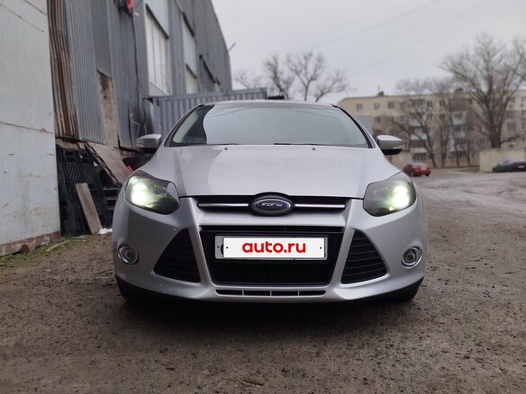 2014 Ford Focus III, серый, 1300000 рублей - вид 1