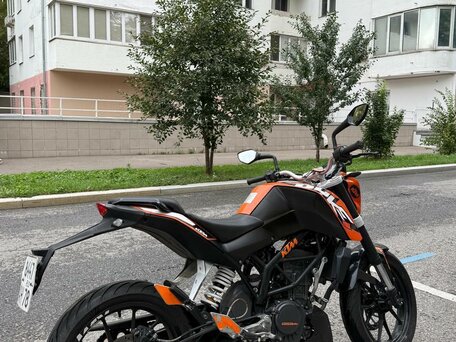 2013 KTM 200 Duke, оранжевый, 200000 рублей, вид 5