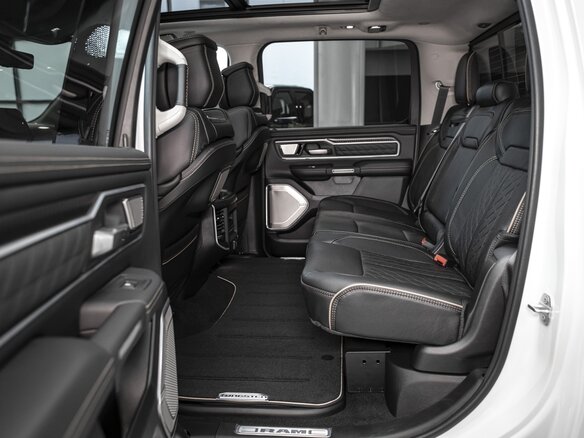 2026 Ram 1500 Crew Cab V Рестайлинг, белый, 10814927 рублей - вид 20