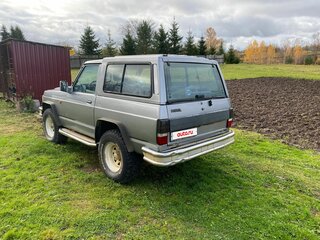 1990 Nissan Patrol IV (Y60), серебристый, 500000 рублей, вид 2