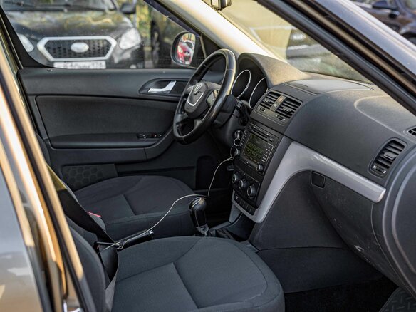 2012 Skoda Yeti I, коричневый - вид 10