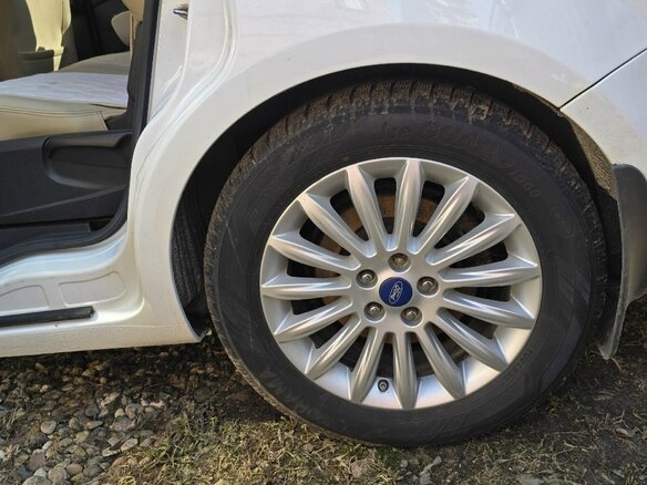 2014 Ford S-MAX I Рестайлинг, белый, 1250000 рублей - вид 9