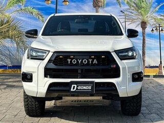 2022 Toyota Hilux VIII Рестайлинг 2, белый, 3880000 рублей, вид 2