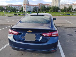 2019 Chevrolet Malibu IX Рестайлинг, синий, 1300000 рублей, вид 5