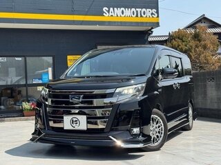 2021 Toyota Noah III (R80) Рестайлинг, чёрный, 1755017 рублей, вид 3