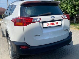 2014 Toyota RAV4 IV (XA40), белый, 1550000 рублей, вид 5