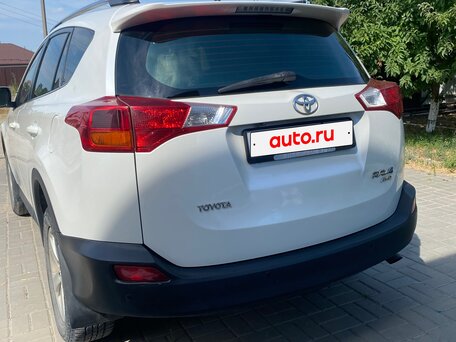 2014 Toyota RAV4 IV (XA40), белый, 1550000 рублей, вид 5