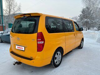 2018 Hyundai Grand Starex I Рестайлинг 2, жёлтый, 2500000 рублей, вид 4