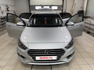 2020 Hyundai Solaris II, серебристый, 1400000 рублей, вид 2