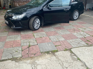 2014 Toyota Camry VII (XV50), чёрный, 2150000 рублей, вид 4