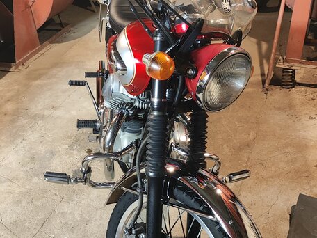 2007 Kawasaki W 650, красный, 550000 рублей, вид 4