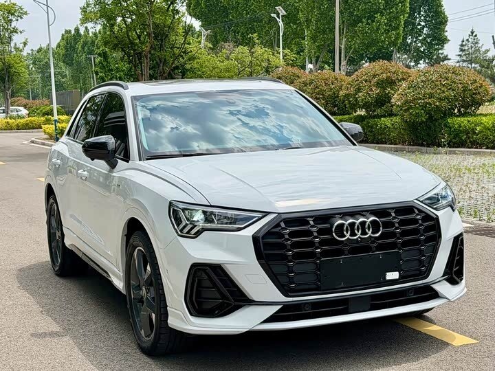 Открыть фотографии: Audi Q3 II (F3)