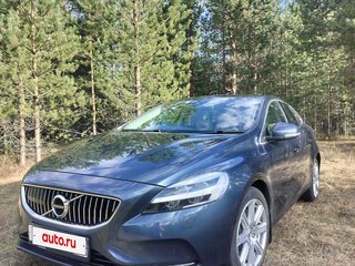 2017 Volvo V40 II Рестайлинг, синий, 1650000 рублей, вид 1