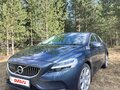 2017 Volvo V40 II Рестайлинг, синий, 1650000 рублей