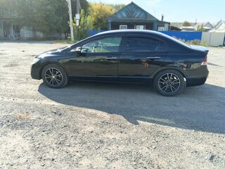 2008 Honda Civic VIII, чёрный, 530000 рублей, вид 4