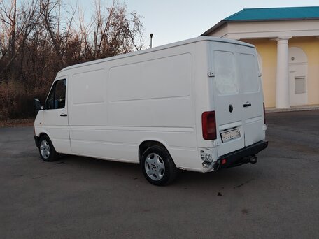 1999 Volkswagen LT, белый, 800000 рублей, вид 2