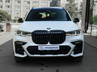 2020 BMW X7 M50i I (G07), белый, 7500000 рублей, вид 2