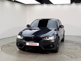2021 BMW 1 серии 118d III (F40), серый, 1760777 рублей, вид 2