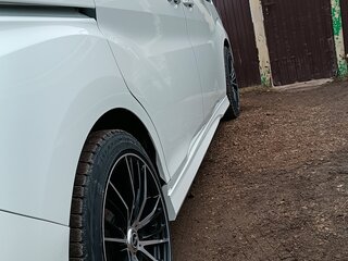 2019 Honda Stepwgn Spada V Рестайлинг, белый, 2250000 рублей, вид 4