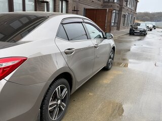 2013 Toyota Corolla XI (E160, E170, E180), серый, 1500000 рублей, вид 4