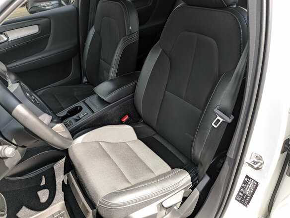 2020 Volvo XC40 I, белый - вид 20