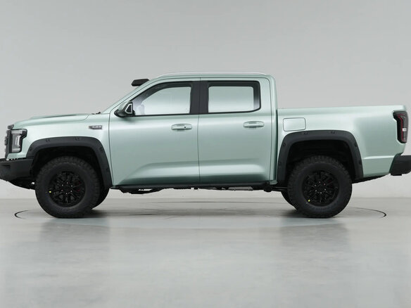 2025 Dongfeng Rich 7 Tiger Roar, зелёный, 5480000 рублей - вид 2