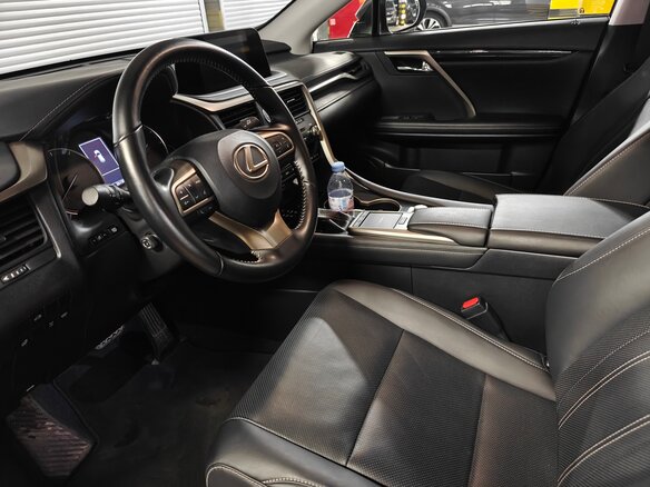 2020 Lexus RX 300 IV Рестайлинг, серый, 6200000 рублей - вид 5