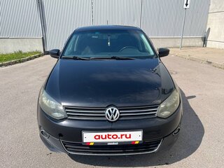 2013 Volkswagen Polo V, чёрный, 599000 рублей, вид 2
