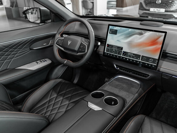 2025 Changan Deepal S07 31.73 kWh I, серый, 5289900 рублей - вид 23